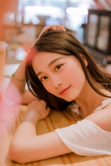 离婚后渣男前夫跪求复合